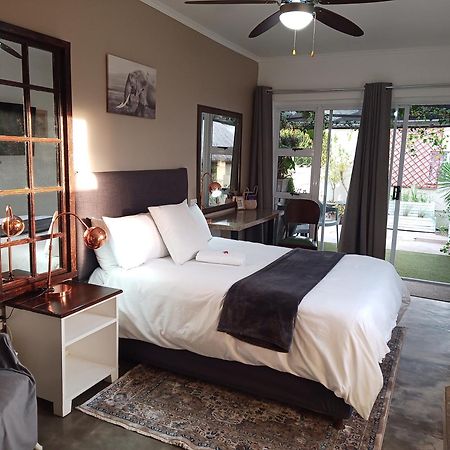 The Oak Treehouse Bnb ควีนส์ทาวน์ ภายนอก รูปภาพ