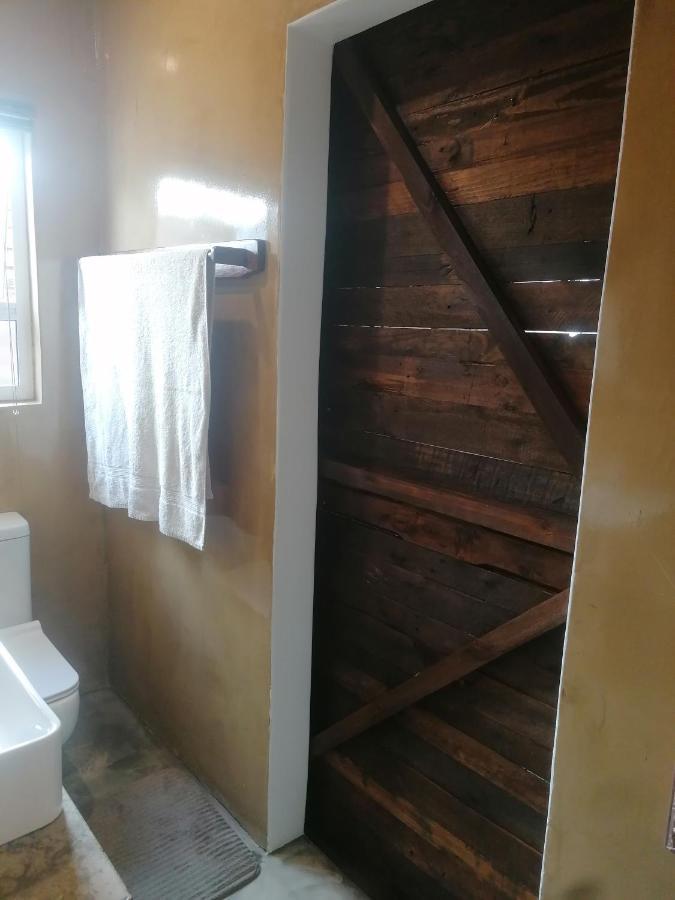 The Oak Treehouse Bnb ควีนส์ทาวน์ ภายนอก รูปภาพ