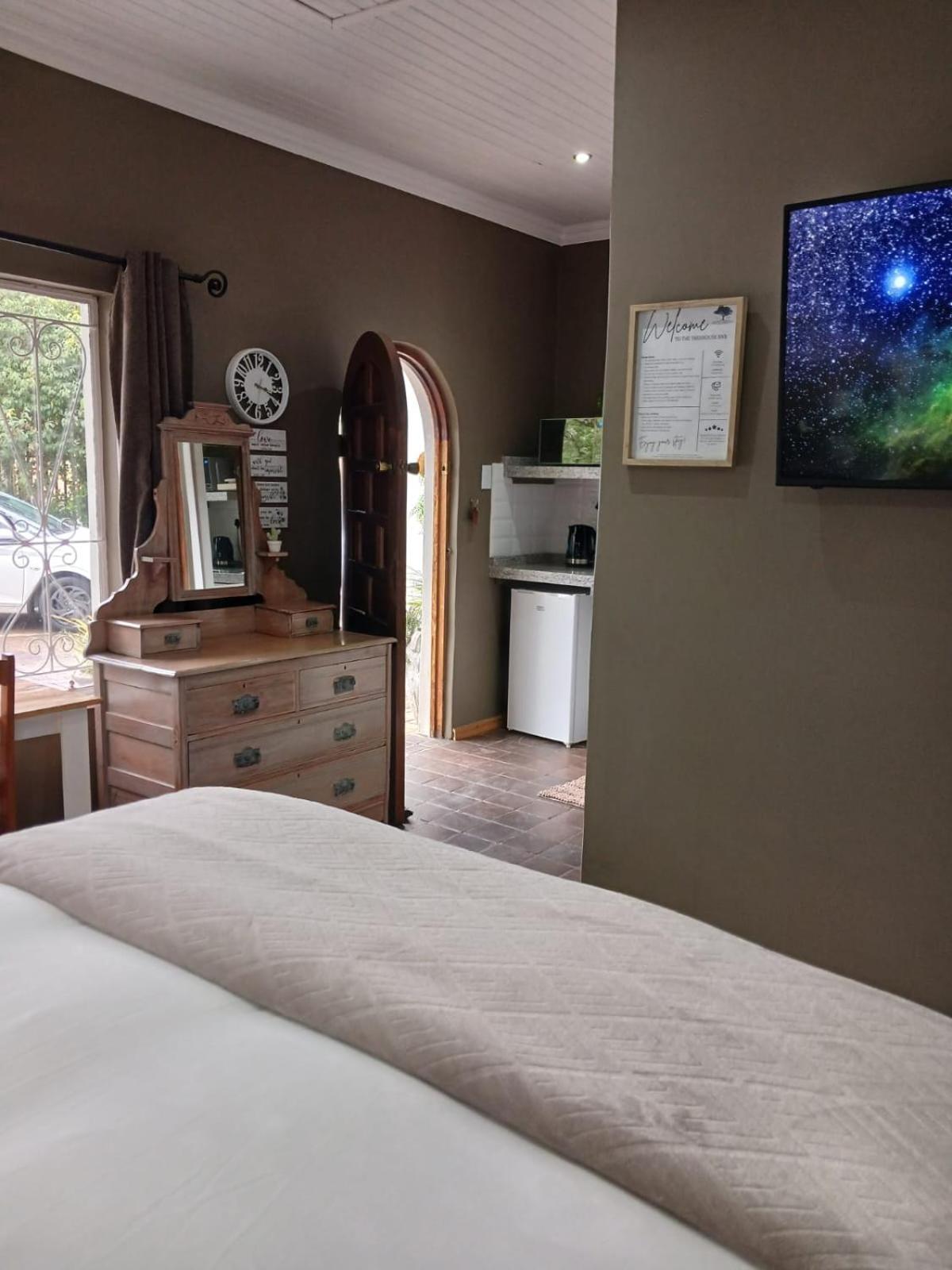 The Oak Treehouse Bnb ควีนส์ทาวน์ ภายนอก รูปภาพ
